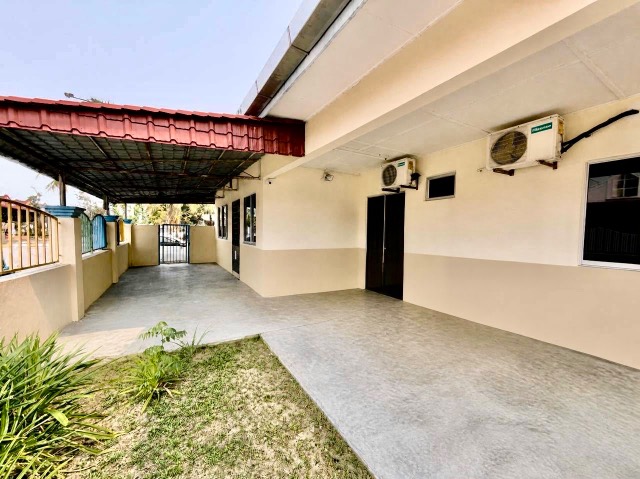 Nusa Bestari - Single Storey Terrace / Corner Lot with Extra Land / Extension with MBJB Approval - 缩略图 2