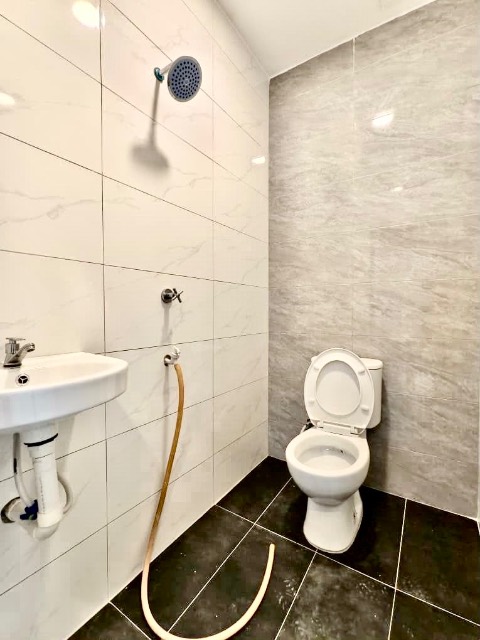Johor Jaya - Single Storey Terrace / Corner Lot with Extra Land / Fully Renovated & Unblock View - Thumbnail 17