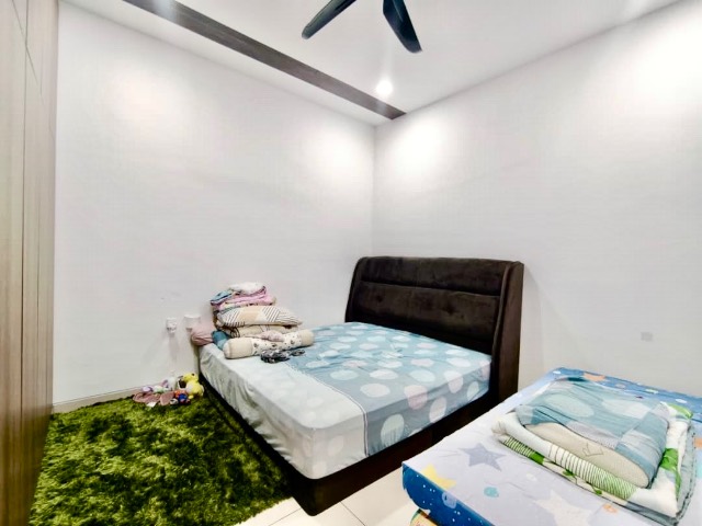 Crest Austin (Glenmarie) - Double Storey Cluster / Renovated Unit with Unblock View / Gated & Guarded - Thumbnail 6