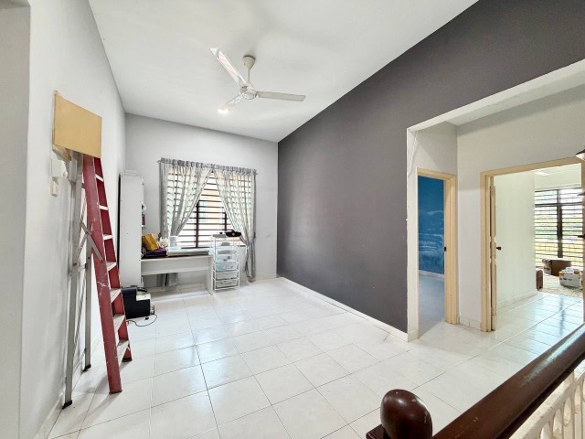 Sri Pulai Perdana (Pulai Terraces) - Double Storey Terrace / Full Loan Unit / Big Size Home with Garden View - Thumbnail 7