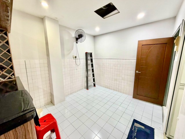 Johor Jaya - Double Storey Terrace / Good Condition / Unblock View - 缩略图 10