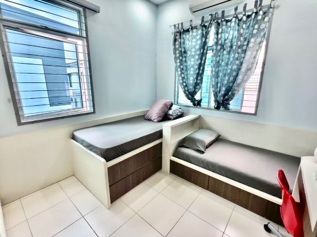 Bukit Indah (Avenue 8) - Double Storey Terrace / Fully Renovated & Extended / Move In Condition - Thumbnail 11