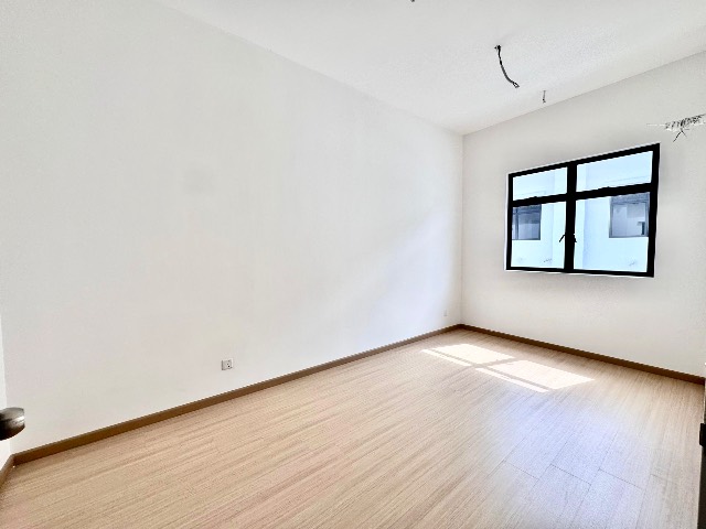 Eco Botanic (The Commune) - Double Storey Cluster / Brand New Subsale / Gated & Guarded - Thumbnail 8