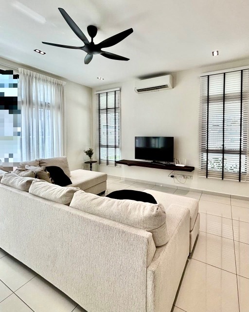 Eco Botanic (Aldingham) - Double Storey Cluster / Nicely Renovated Unit / Gated & Guarded - Thumbnail 1