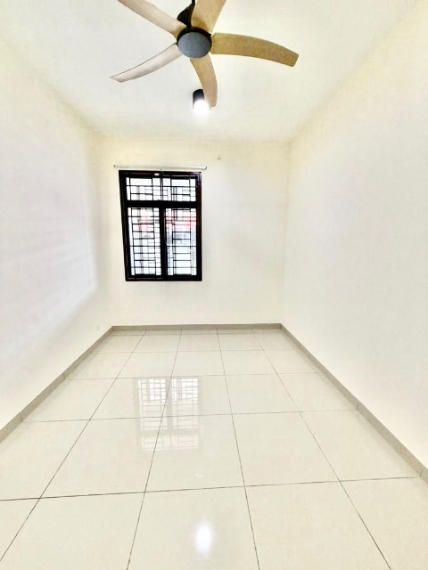 Pelangi Indah - Single Storey Terrace / Renovated & Kitchen Extended / Gated & Guarded - Thumbnail 5