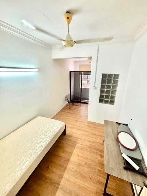 Permas Jaya - Double Storey Corner Lot / Fully Renovated & Extended / 15 mins to JB Town - Thumbnail 4