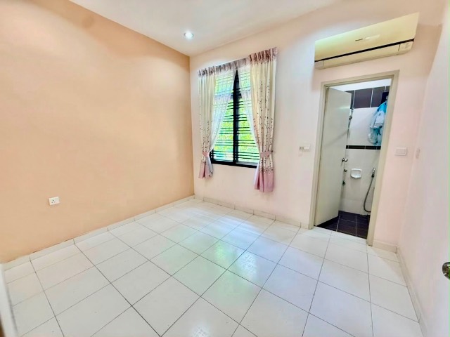 Nusa Idaman - Double Storey End Lot / Renovated & Extended / Well Maintained  - Thumbnail 7