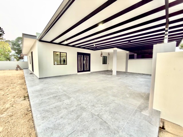 Taman Universiti - Single Storey Terrace / Corner Lot Super Big Land / Fully Renovated & Extended - Thumbnail 22