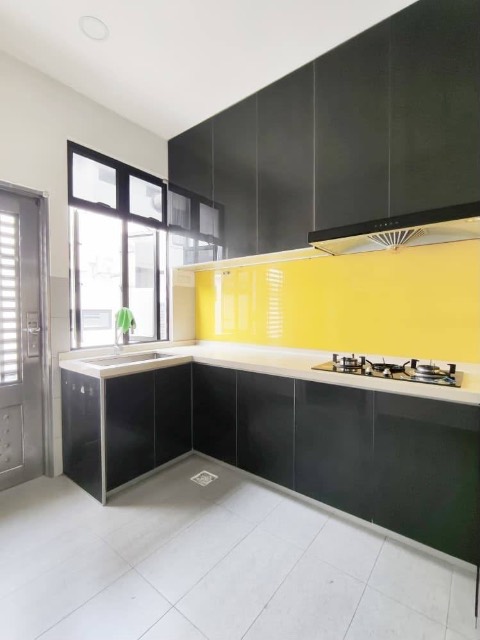 Austin Duta - Double Storey Superlink Terrace / Fully Renovated Unit / Unblock View - Thumbnail 12