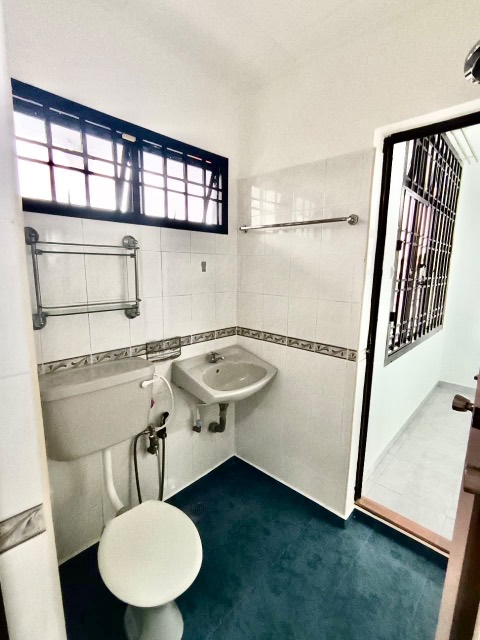 Desa Tebrau - Double Storey Terrace / Corner Lot with Extra Land / Fully Extended Unit - Thumbnail 19