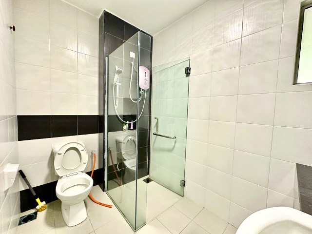 Seri Austin (Lakeview) - Double Storey Terrace / Fully Renovated & Furnished / Unblock View - Thumbnail 15