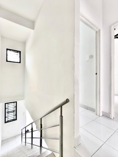Pulai Indah (Laman Indah) - Double Storey RMMJ / Original Condition / Vacant Unit  - Thumbnail 10