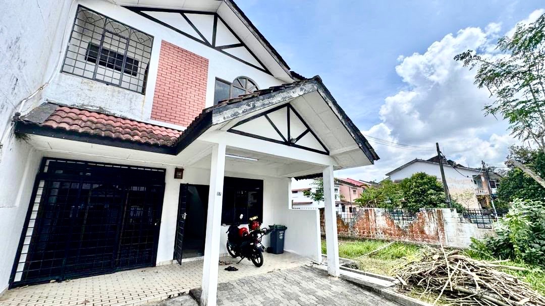Skudai - Double Storey Terrace / Corner Lot with Bigger Land / Nearby Highway - Photo 1
