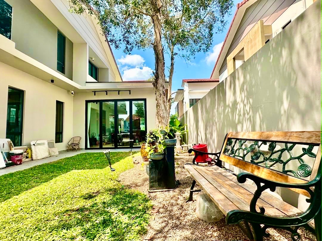 Dato Onn (Perjiranan 9) - Double Storey Semi Detached / Luxury Design & Fully Renovated / Tip Top Condition - Photo 1