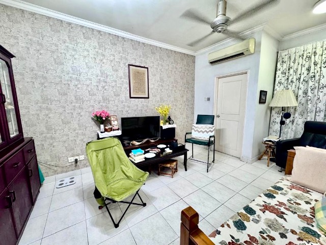Taman Molek (Molek Cottage) - 1.5 Storey Terrace / Unblock Garden View / Gated & Guarded - Thumbnail 5