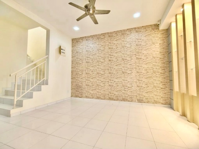 Setia Tropika (Elata Haven) - Double Storey Terrace / Fully Renovated & Extended / Gated & Guarded - Thumbnail 5