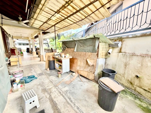 Pelangi Indah - Single Storey Terrace / End Lot with 25ft Side Land / Gated & Guarded - Thumbnail 14