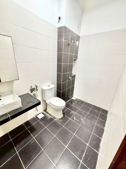 Pelangi Indah - Single Storey Terrace / Renovated & Kitchen Extended / Gated & Guarded - Thumbnail 11