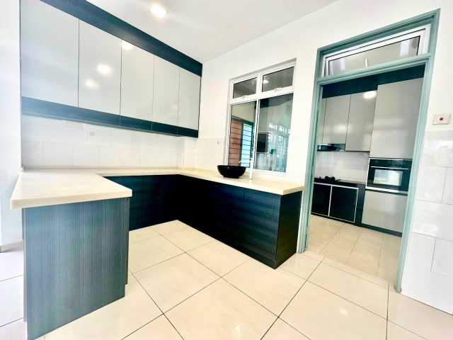 Horizon Hills - Three Storey Cluster / Renovated in Good Condition / Gated & Guarded - Thumbnail 12