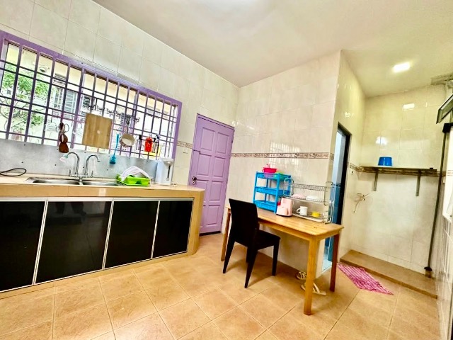Bukit Indah - Double Storey Terrace / Basic Renovation / 10mins to AEON Mall - Gambar kecil 13