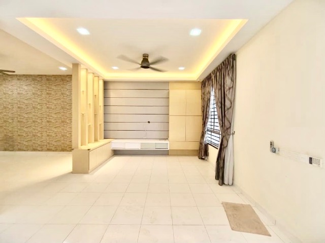 Setia Tropika (Elata Haven) - Double Storey Terrace / Fully Renovated & Extended / Gated & Guarded - Thumbnail 3