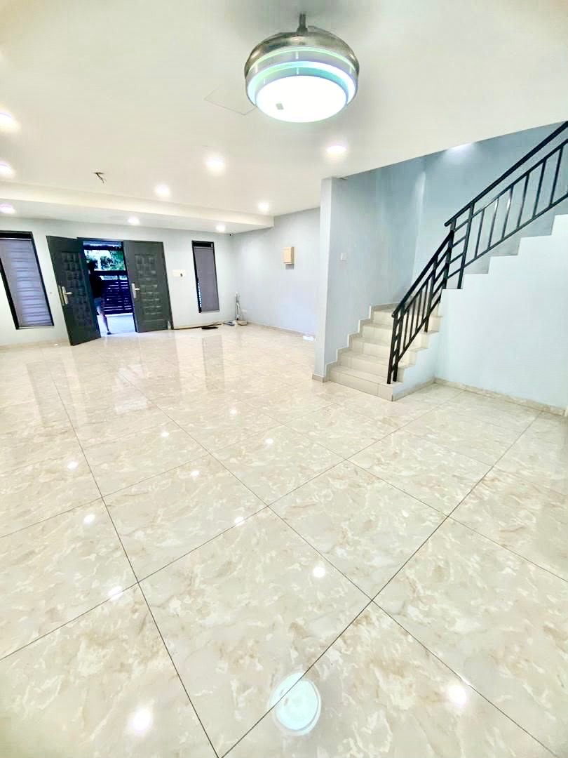 Ehsan Jaya - Double Storey Terrace / End Lot with More Land / Fully Extended & Unblock View - Photo 1