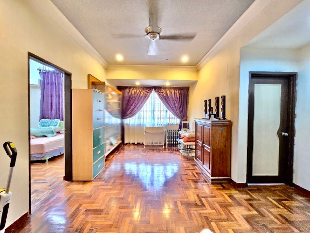 Taman Pelangi Indah - Double Storey Terrace / Corner Lot with Large Land & Built Up / Fully Renovated Unit - Thumbnail 7