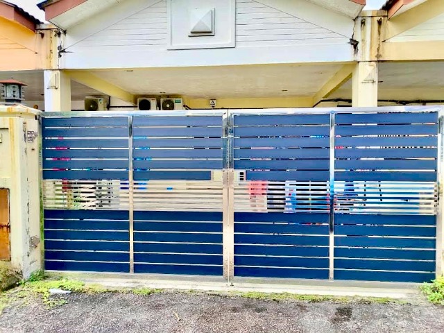Mount Austin (JP Perdana) - Single Storey Terrace / Basic Renovation / nearby Austin Crest Shoplots