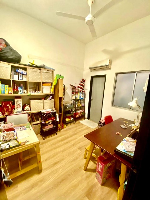 Dato Chellam - Double Storey Terrace / Renovated with ID Design / Unblock View - Thumbnail 8