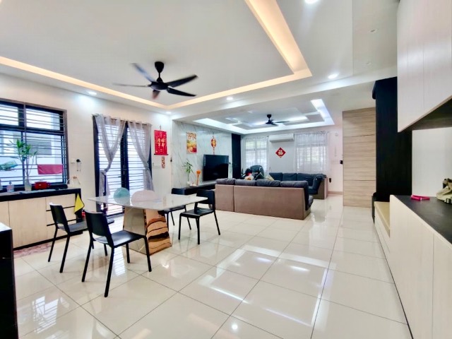 Crest Austin (Glenmarie) - Double Storey Cluster / Renovated Unit with Unblock View / Gated & Guarded - Thumbnail 8