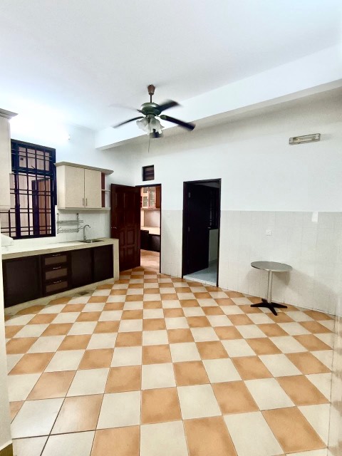 Desa Tebrau - Double Storey Terrace / Corner Lot with Extra Land / Fully Extended Unit - Thumbnail 16