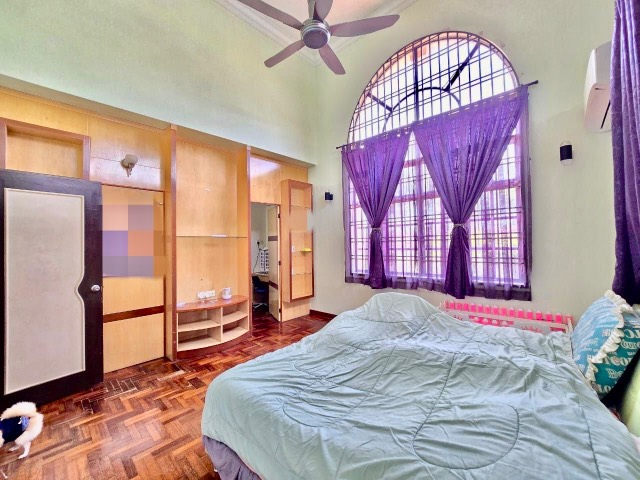 Taman Pelangi Indah - Double Storey Terrace / Corner Lot with Large Land & Built Up / Fully Renovated Unit - Thumbnail 4