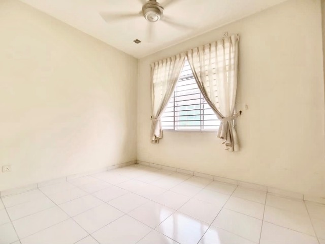Setia Tropika (Elata Haven) - Double Storey Terrace / Fully Renovated & Extended / Gated & Guarded - Thumbnail 7