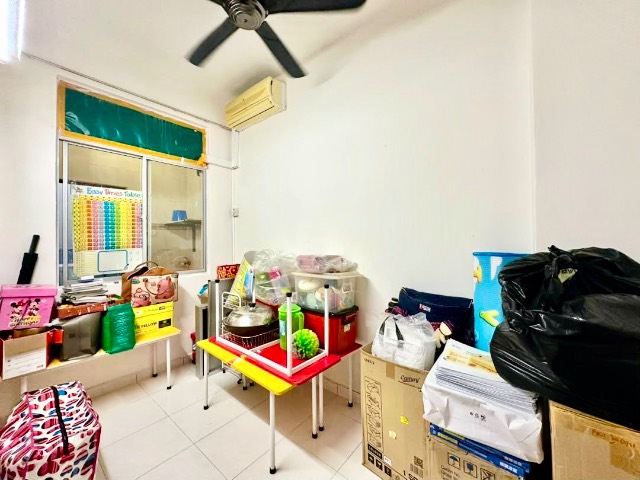 Bukit Indah - Double Storey Terrace / Basic Renovation / 10mins to AEON Mall - Gambar kecil 8