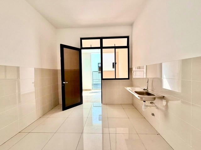 Iskandar Puteri (Senadi Hills) - Double Storey Terrace / Original Bare Unit / 20mins to Tuas - Thumbnail 9