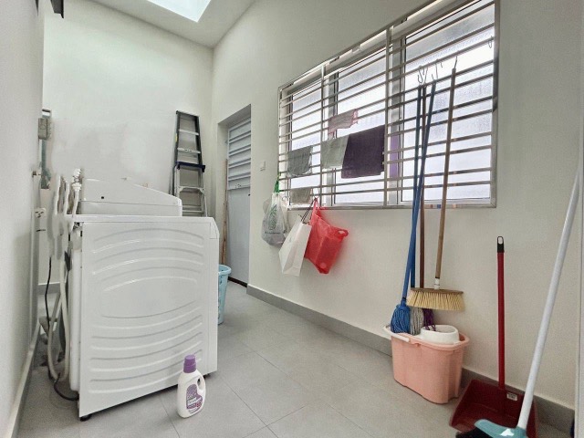 Impian Emas (Iconia) - Double Storey Corner Lot / Fully Renovated Unit / Unblock View - Thumbnail 12