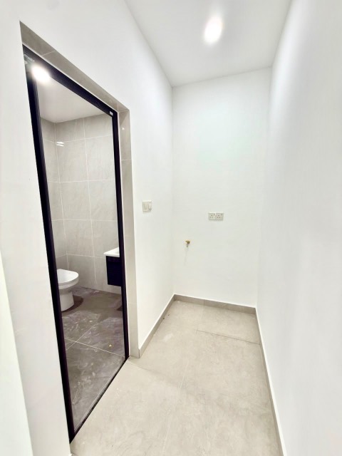 Taman Universiti - Single Storey Terrace / Corner Lot Super Big Land / Fully Renovated & Extended - Thumbnail 17
