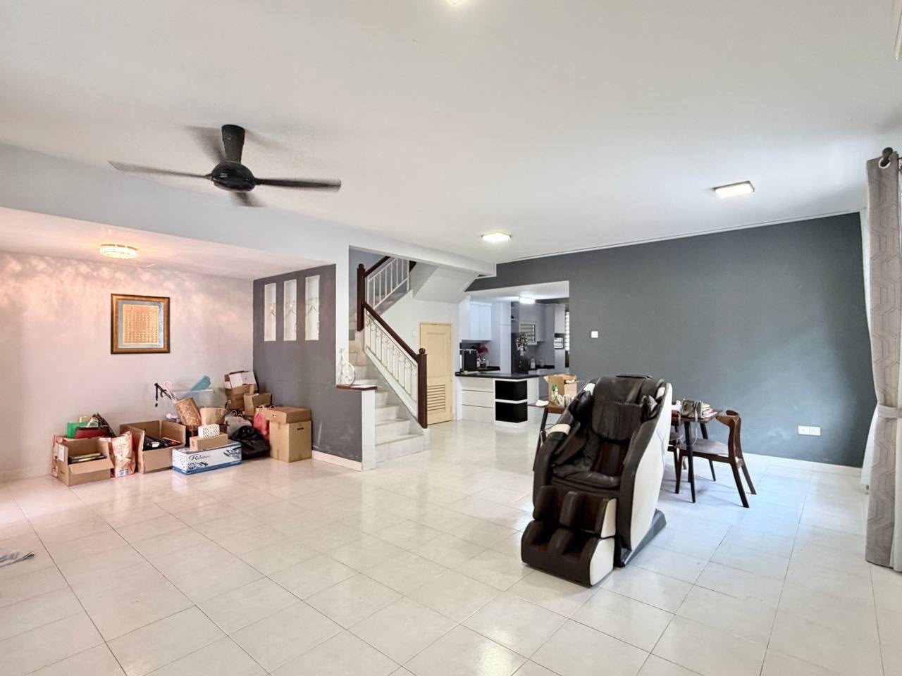 Sri Pulai Perdana (Pulai Terraces) - Double Storey Terrace / Full Loan Unit / Big Size Home with Garden View - Photo 1