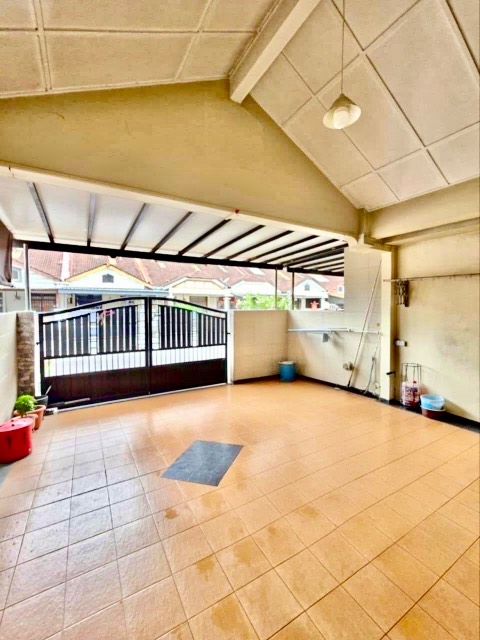 Setia Indah - Single Storey Terrace / Fully Renovated / Good Condition - Thumbnail 2