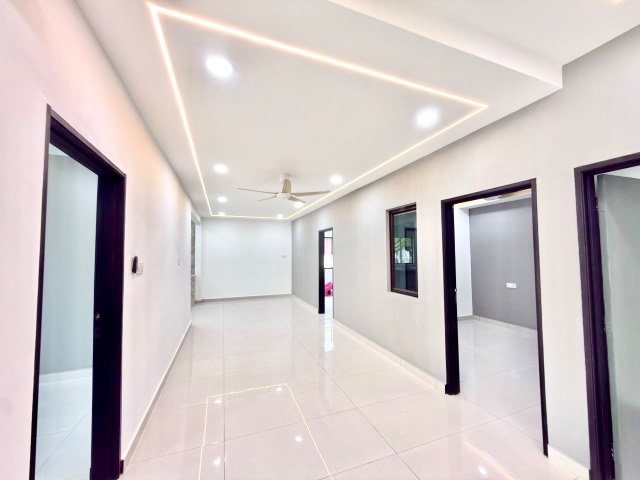 Taman Universiti - Single Storey Terrace / Corner Lot Super Big Land / Fully Renovated & Extended - Thumbnail 7