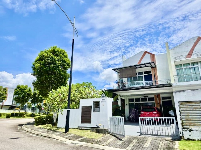 Setia Eco Cascadia (Aurora) - Double Storey Terrace Corner / Fully Renovated with Furnishings / Gated & Guarded - Thumbnail 14