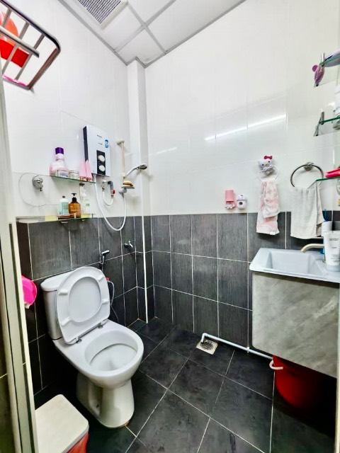 Permas Jaya - Single Storey Terrace House / Fully Renovated Unit / Good Condition - Thumbnail 11