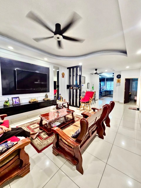 Mutiara Rini (Mutiara Utama) - Double Storey Terrace / Renovated & Extended / Gated & Guarded - Thumbnail 2