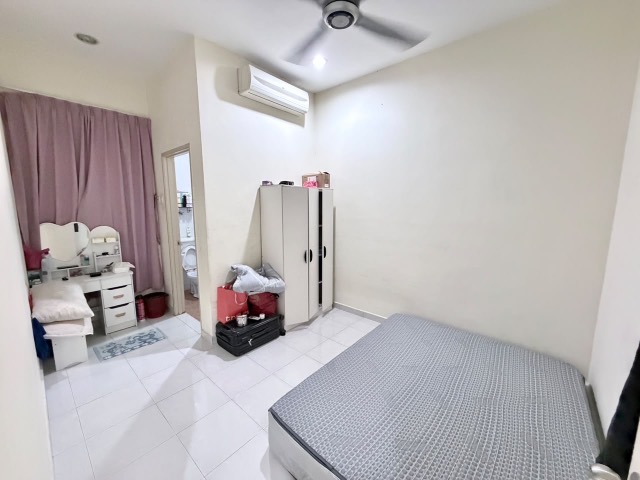 Austin Crest - Single Storey Terrace / Good Condition / 5mins to Shoplots - Thumbnail 3