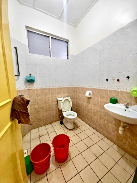 Bukit Impian - Single Storey Terrace / Hot Deal Super Low Price / Basic Renovation with Kitchen Extension - Thumbnail 12