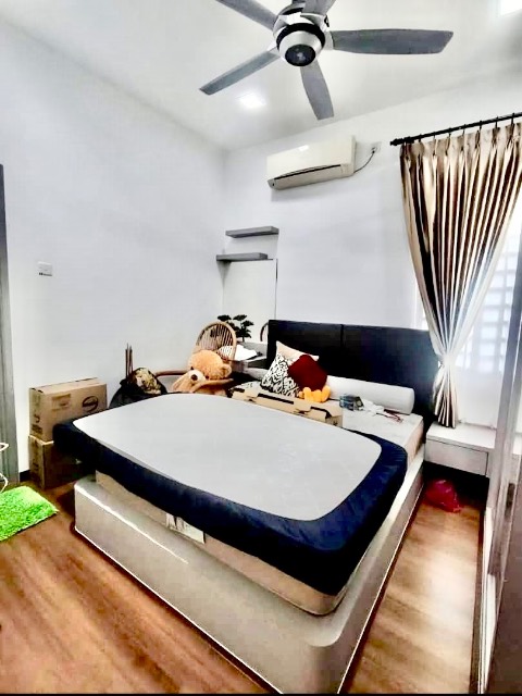 Bukit Indah (Horizon Hills) - Double Storey Cluster / Renovated & Well Maintained / Nearby Tuas Checkpoint - Thumbnail 4