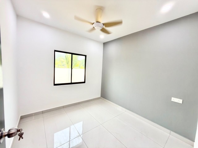 Taman Universiti - Single Storey Terrace / Corner Lot Super Big Land / Fully Renovated & Extended - Thumbnail 11