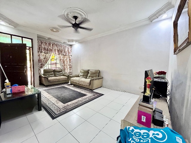 Bukit Impian - Single Storey Terrace / Simple Renovation / Unblock View More Parking - Thumbnail 3