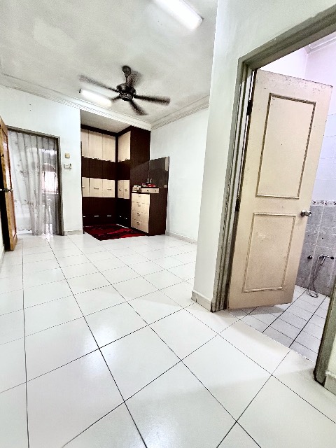 Bukit Impian - Single Storey Terrace / Simple Renovation / Unblock View More Parking - Thumbnail 5