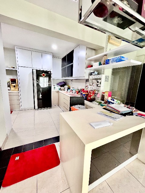 Taman Daya (Casa Tebrau Apartment) - Super Large Built Up / Fully Renovated & Well Maintained / Gated & Guarded - Thumbnail 11